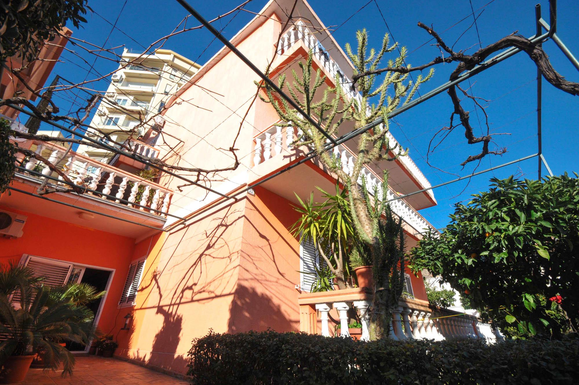 Apartments Orange 부드바 외부 사진